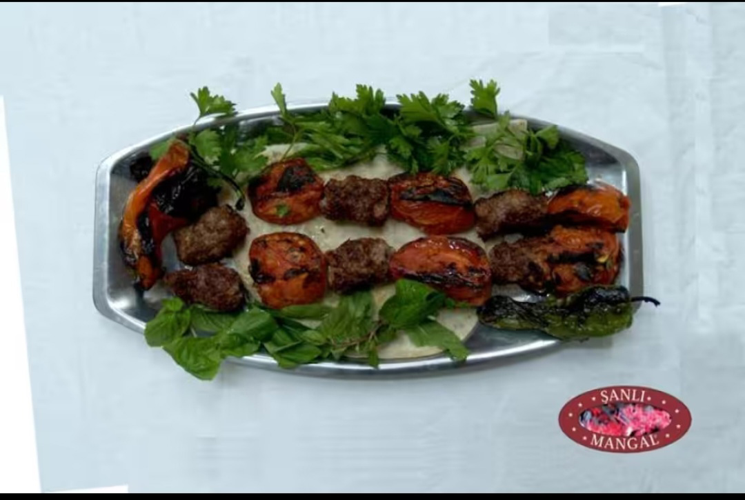DOMATESLİ KEBAP
