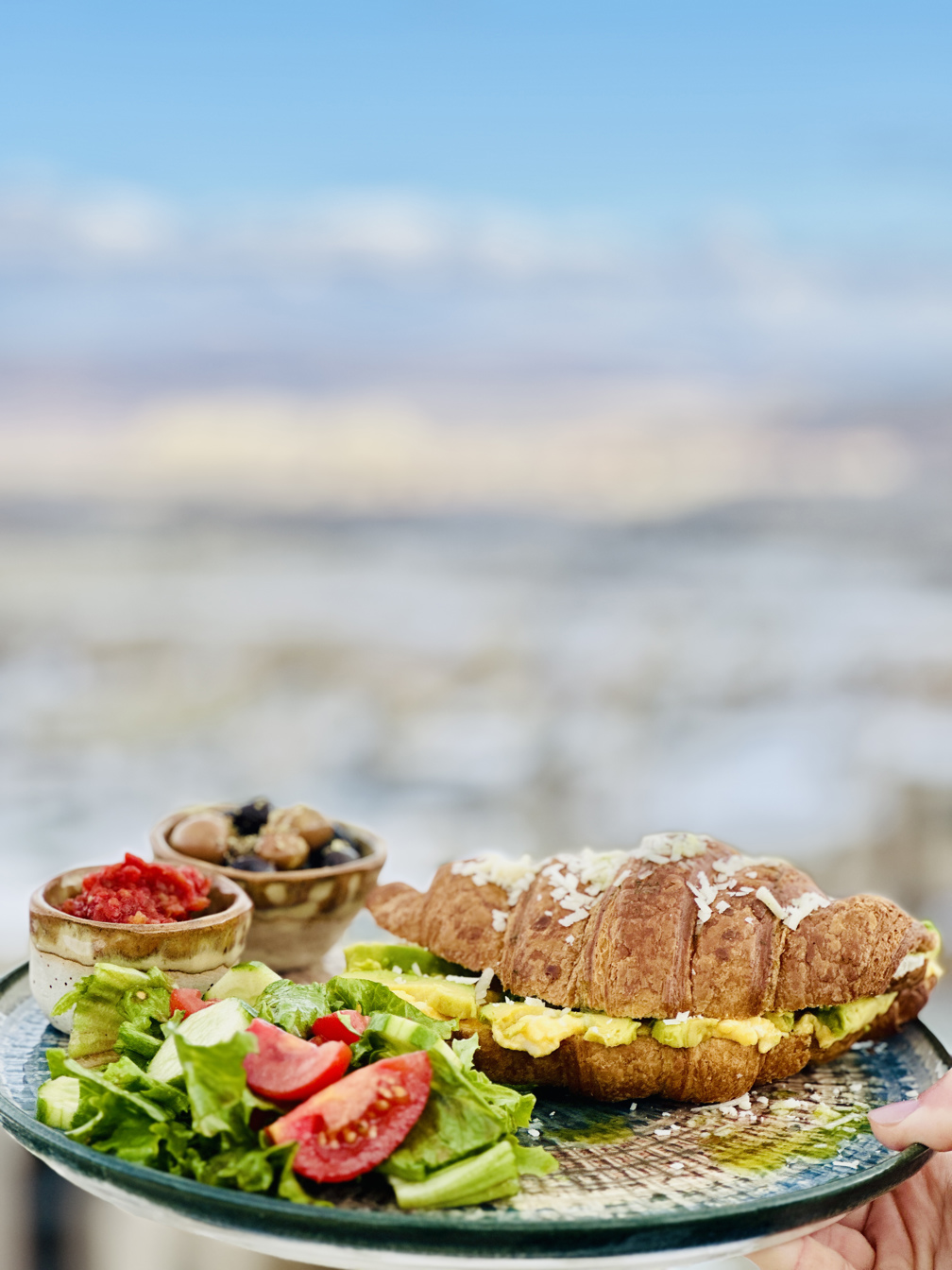 Croissant with Avocado and Egg