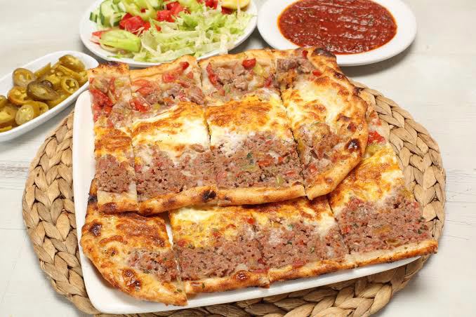 Karışık Pide