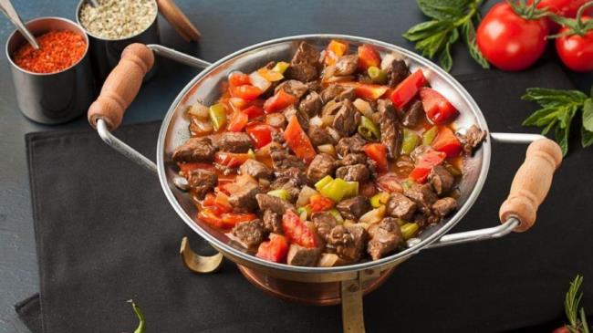 Sauteed meat (Beef)