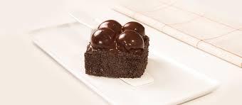 Profiterollü Mono Pasta