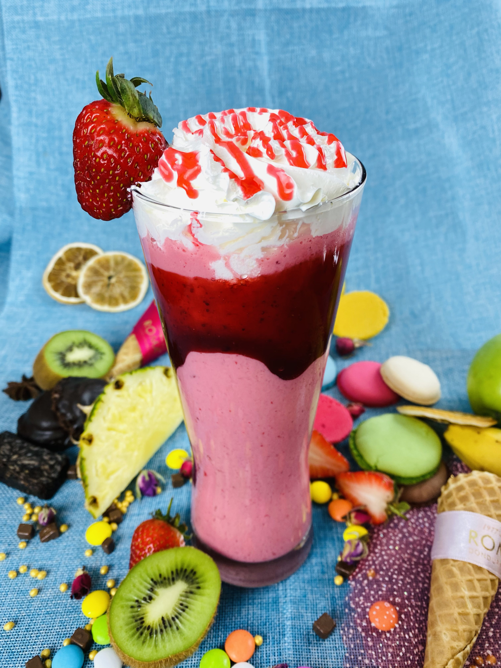  Çilekli Milkshake