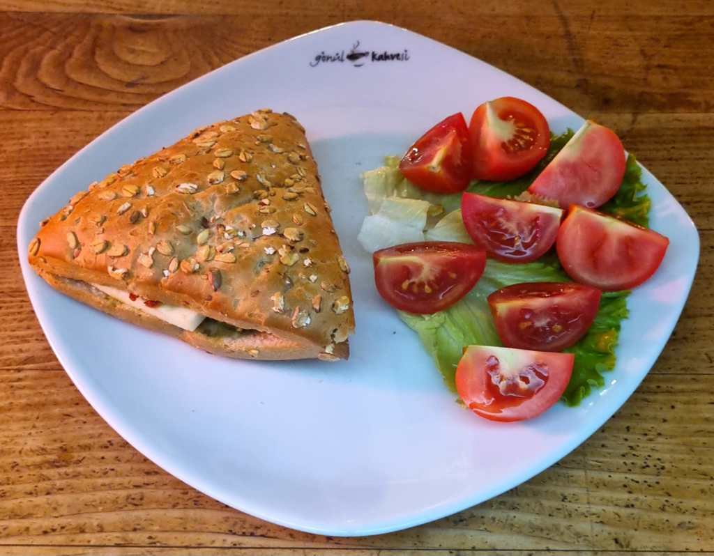 Izmir Vegetable Fiesta Sandwich