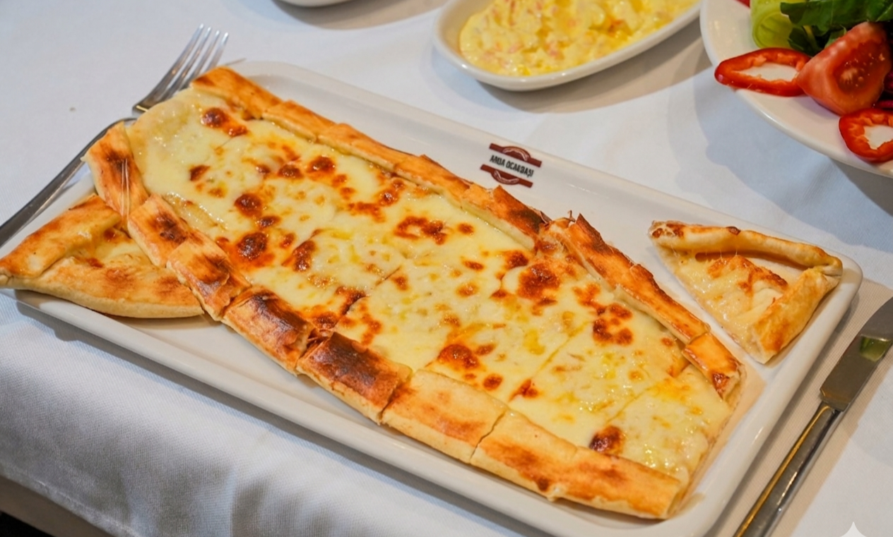 Kaşarlı Pide