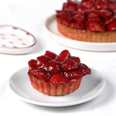Mono Çilekli Tart 