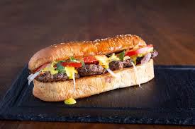 EKMEK ARASI CHEDDAR KÖFTE