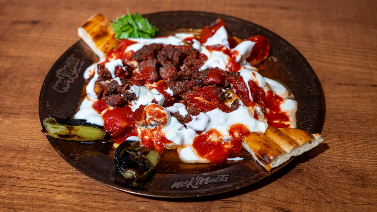 Yoğurtlu Kebap