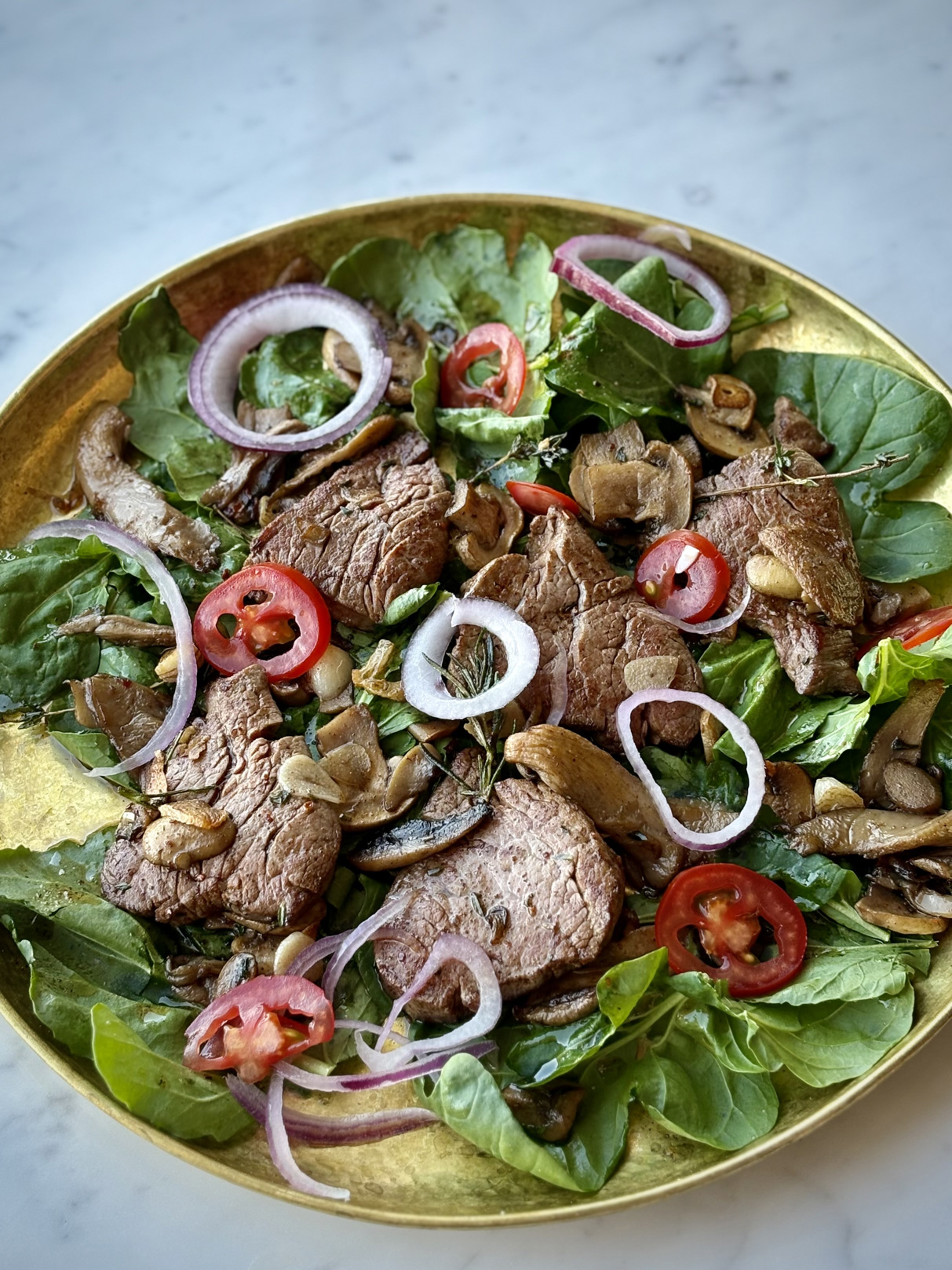 TAGLIATA DI MANZO