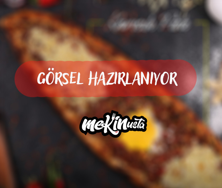 Kuşbaşılı Kaşarlı Pide