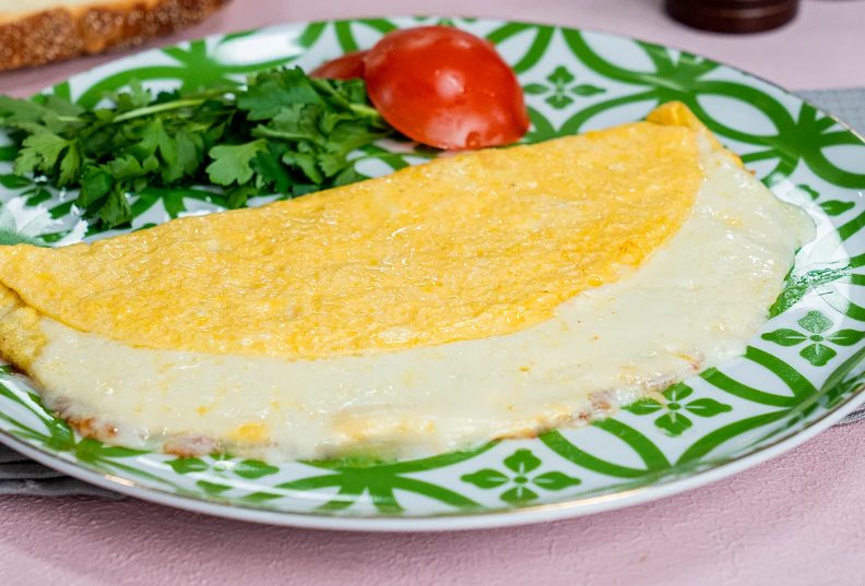 KAŞARLI OMLET