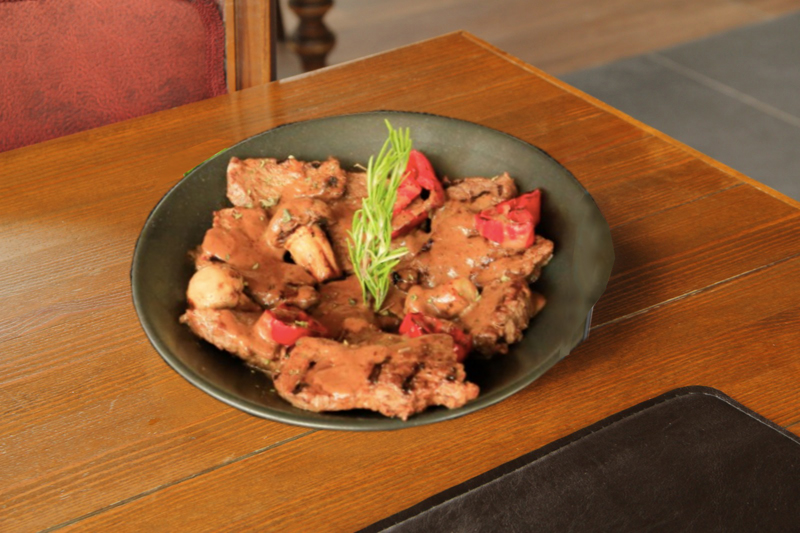 CHEF'S SPECIAL OSCAR BEEF