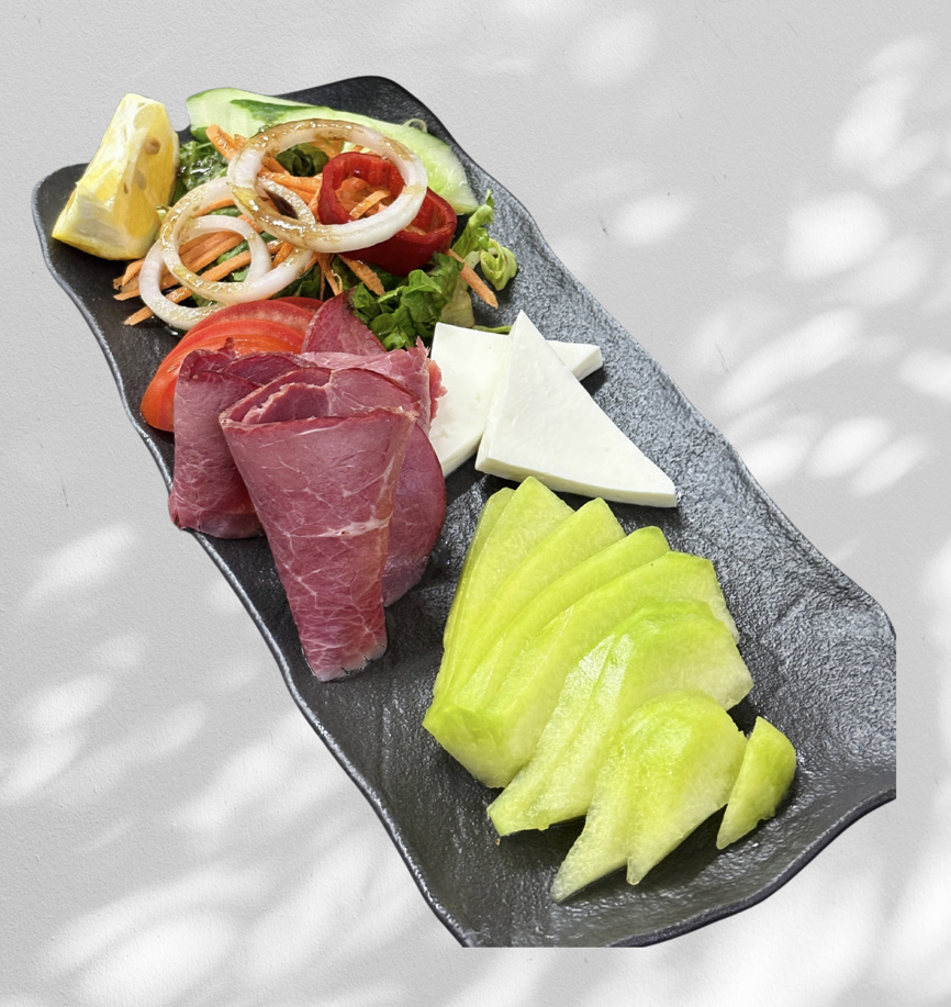 Prosciutto Beef and Melon Salad