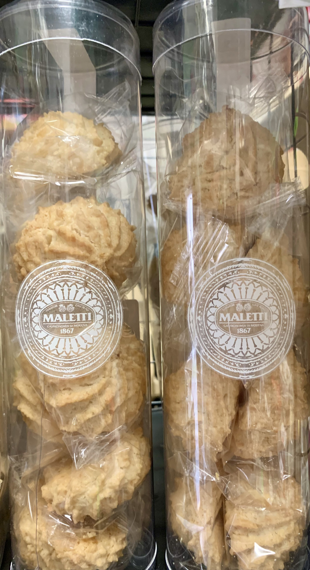 Maletti Modena macaroons €4,90