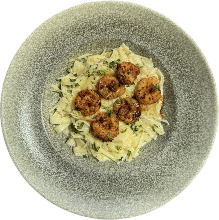 fettuccine Karidesli Kremalı Makarna