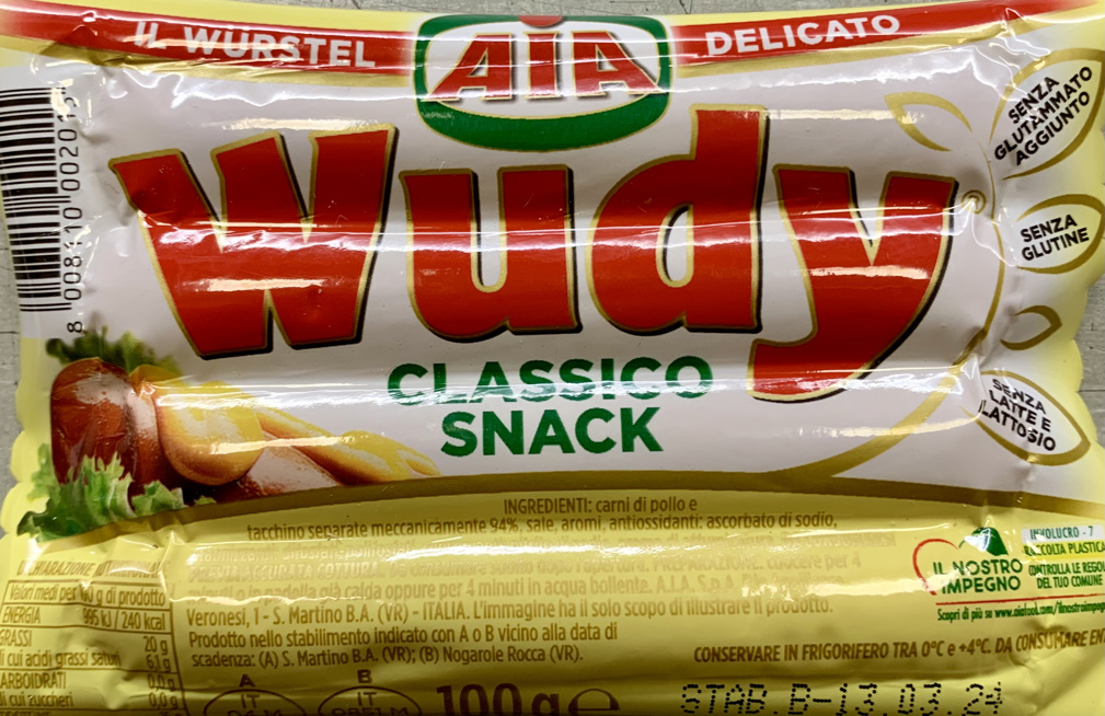 AIA Wudy hot dogs €,70