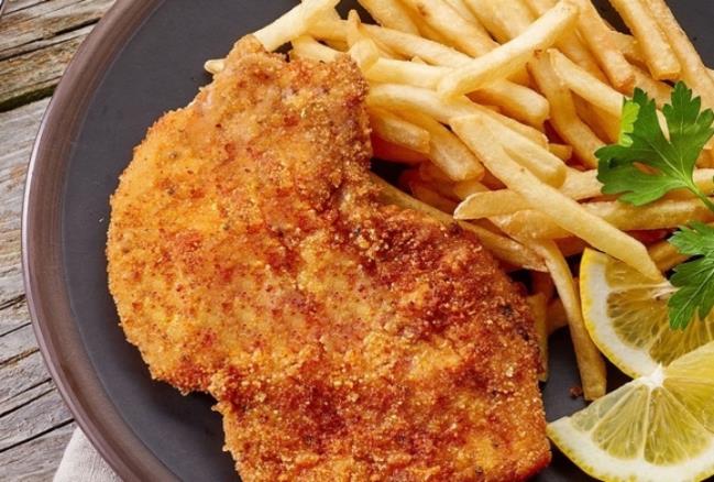 Ev Yapımı Tavuk Şinitzel