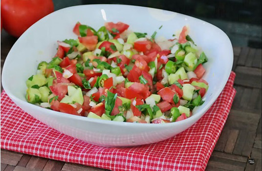 ÇOBAN SALATA