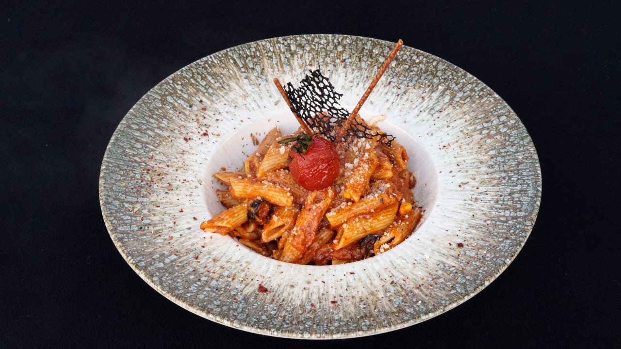 Penne Arabiatta ( Acılı )