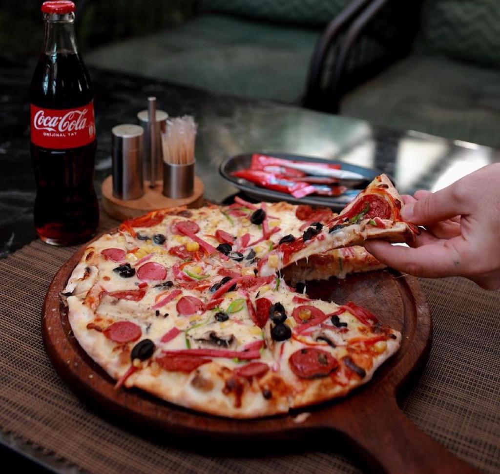 Karışık pizza