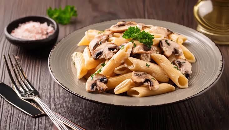 Kremalı Etli Penne