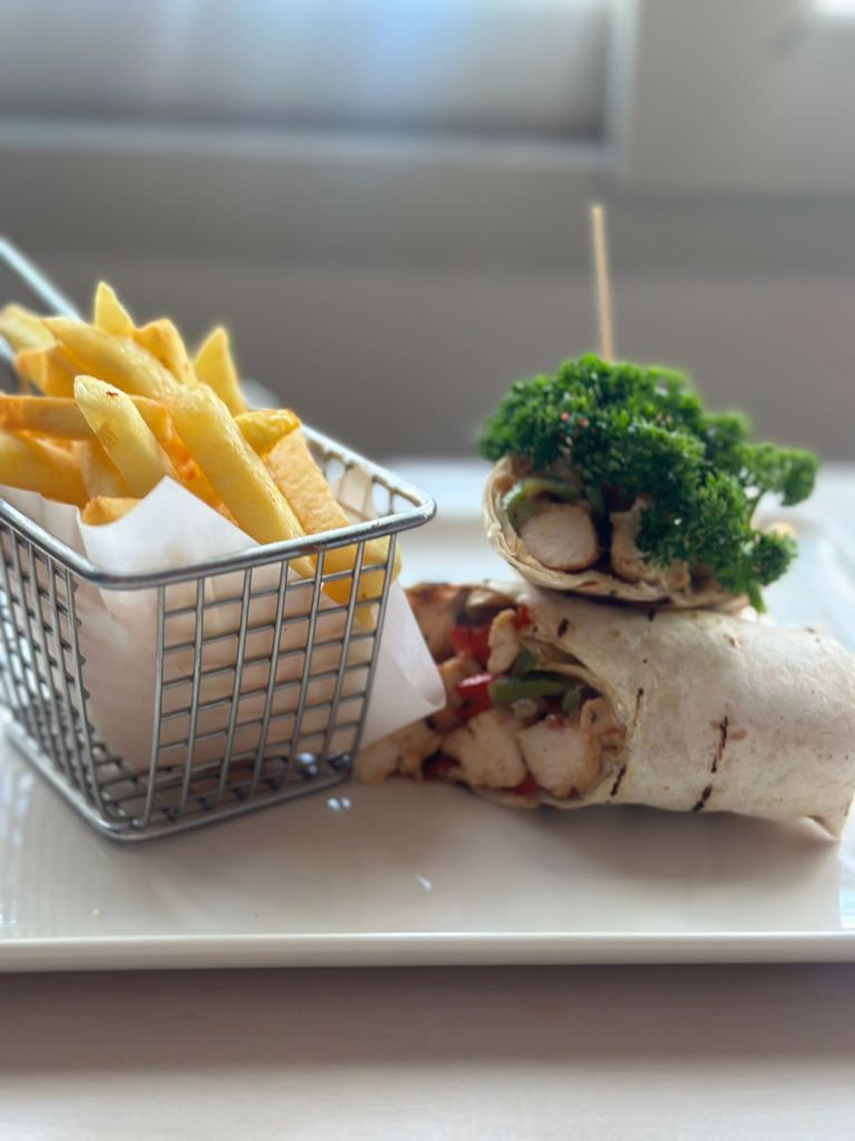 TAVUKLU WRAP