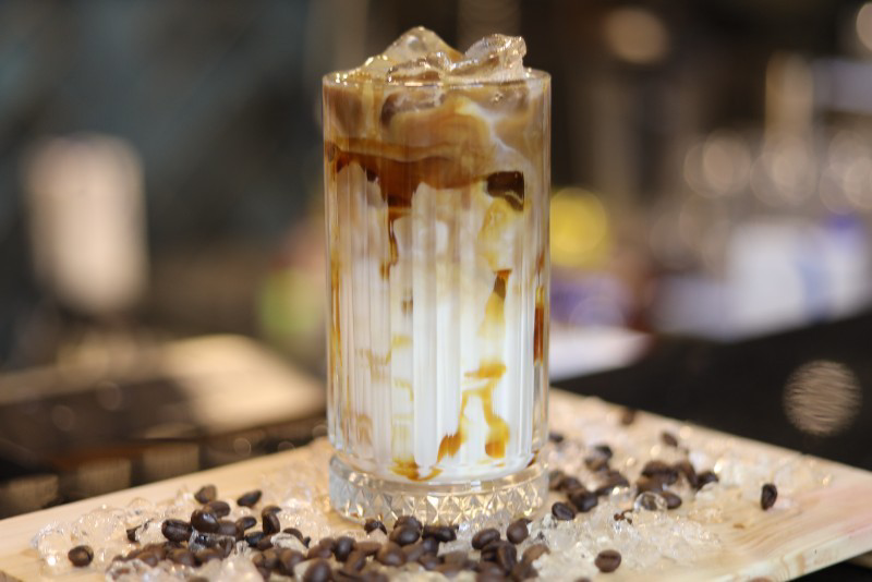 ICE CARAMEL LATTE