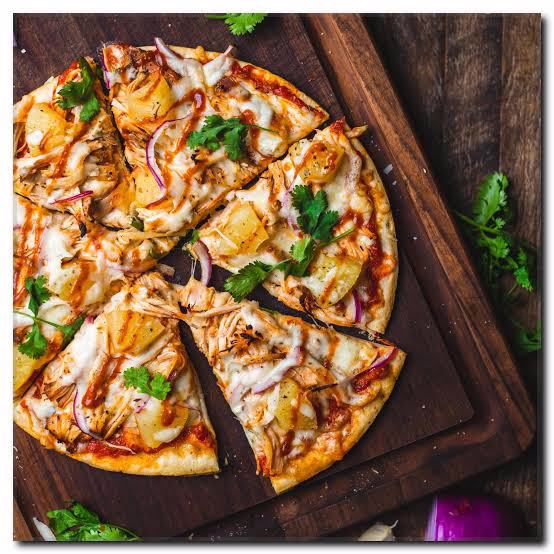 Tavuklu Pizza