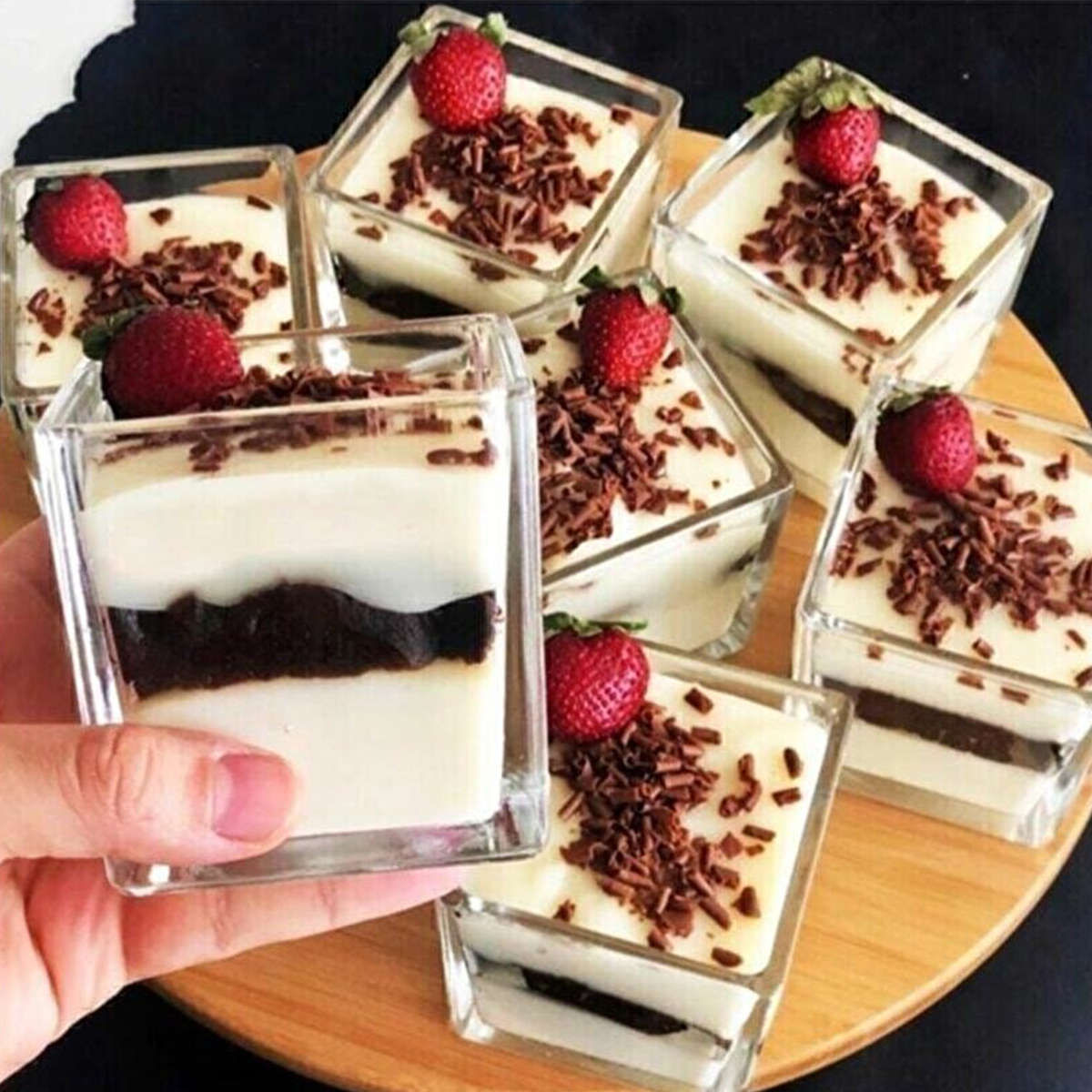 MUZ ÇİLEK ÇİKOLATALI MAGNOLİA