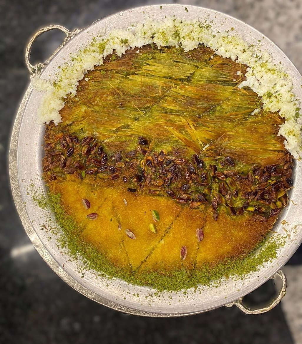 Karışık Künefe(Dört(4) Kişilik)