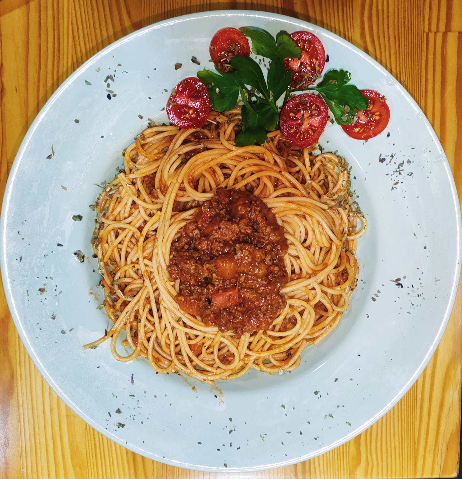 Kıymalı makarna (Bolognese)