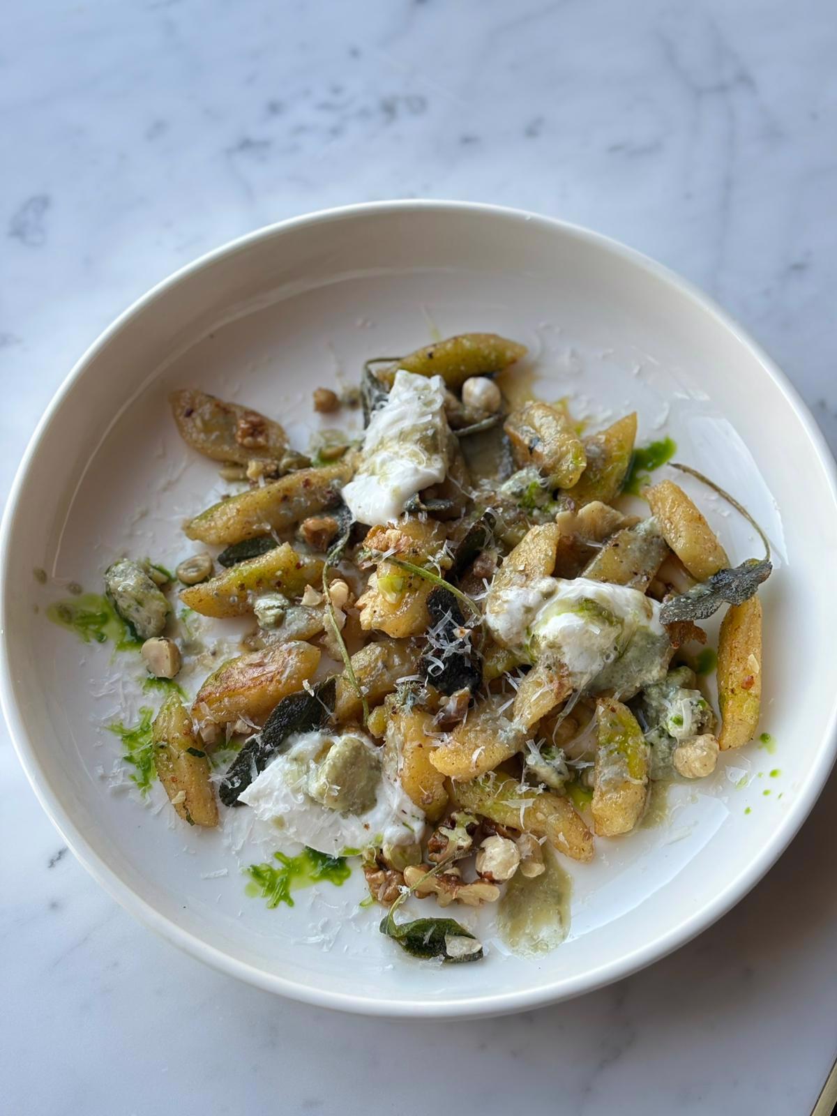 GNOCCHI GORGONZOLA & NOCCIOLE