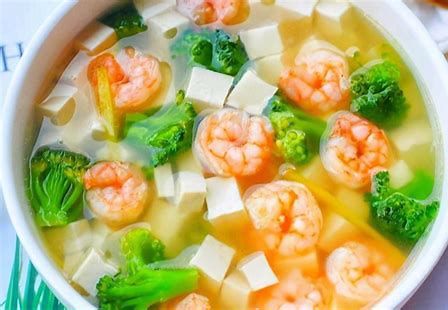 虾仁豆腐汤-Суп из креветок с тофу