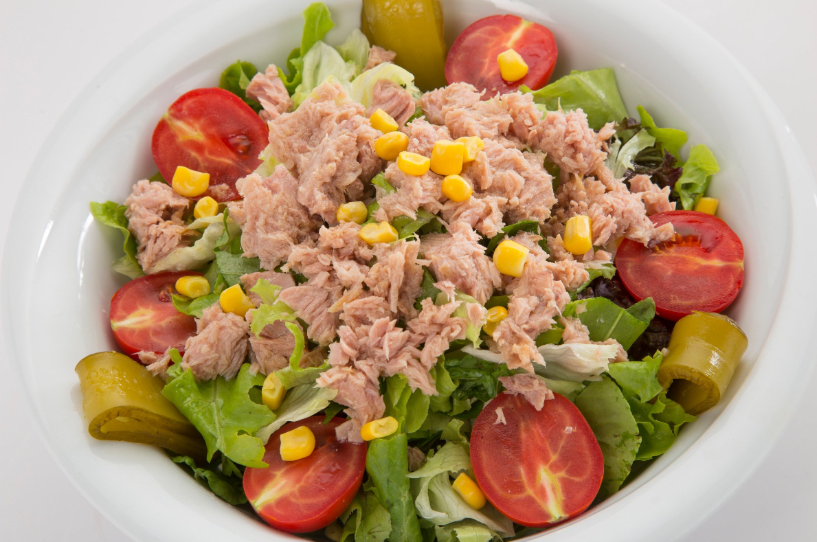 TONBALIKLI SALATA