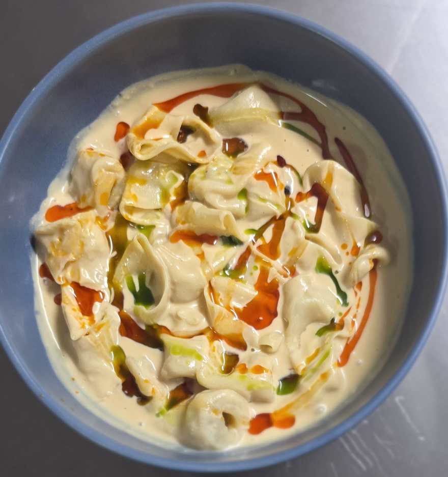 Antakya Tuzlu Yoğurtlu Porçini Mantarlı Avlu Mantı