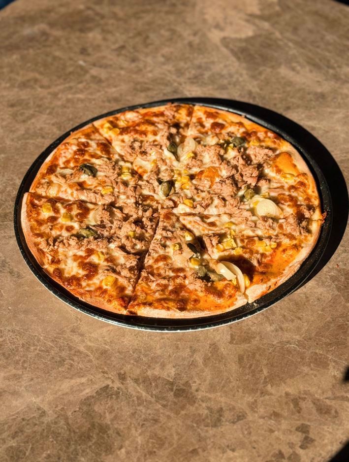 Ton Balıklı Pizza