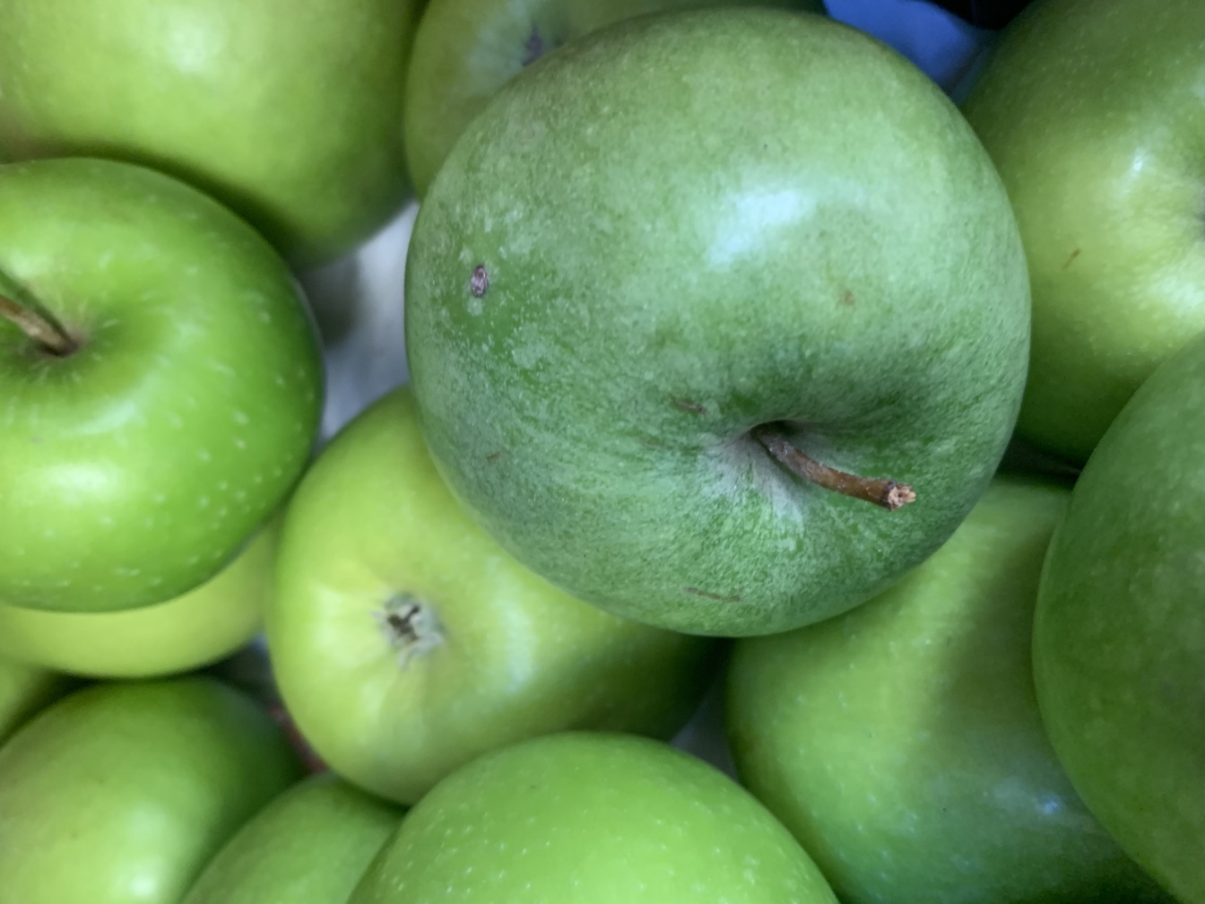Green Apples - price per kilogram 