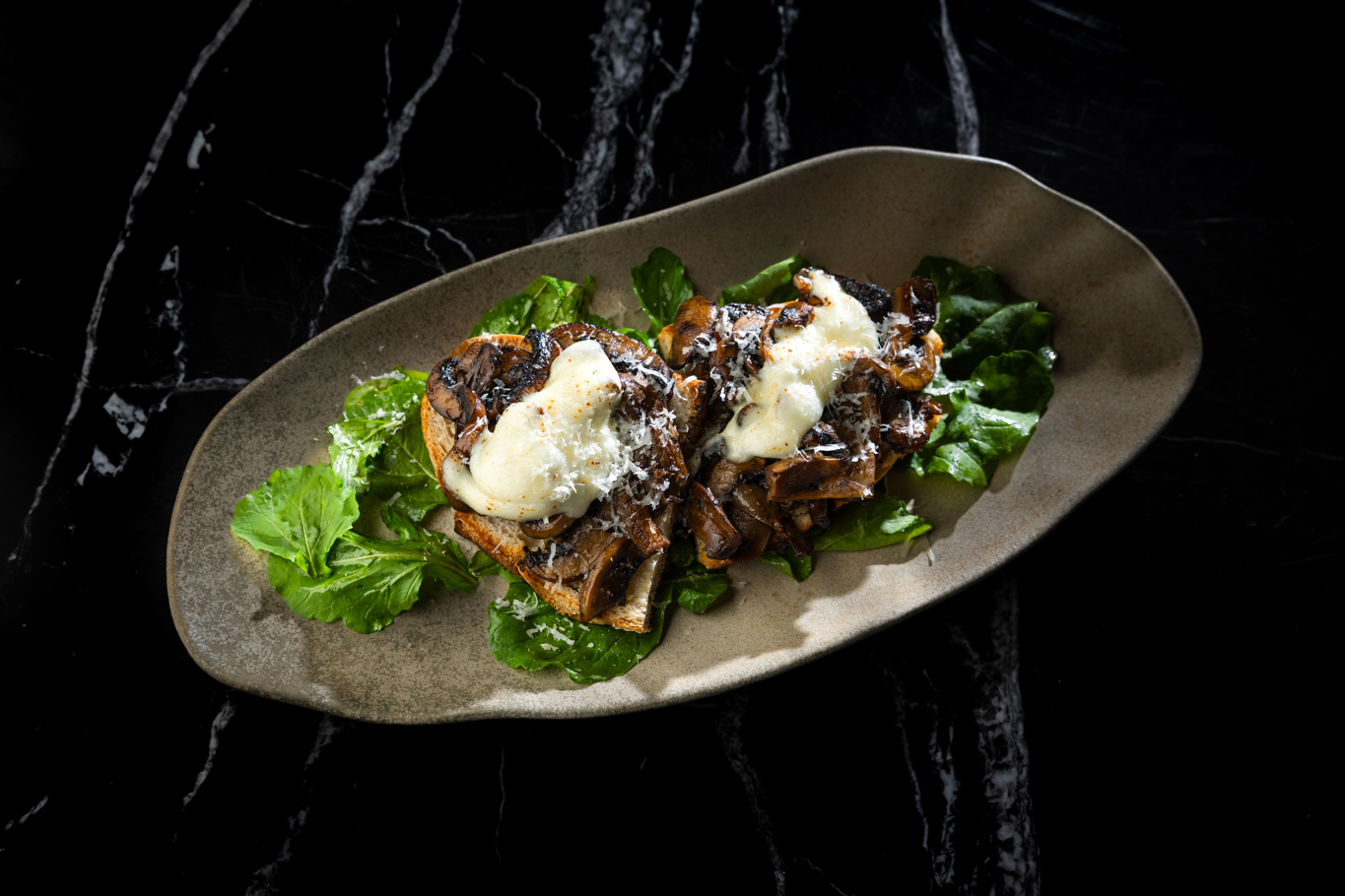 Bruschetta Funghi E Tartufo