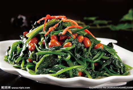 果仁菠菜-Шпинат, арахис, орехи кешью