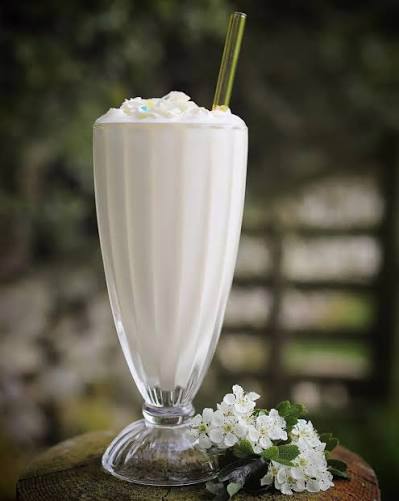 VANİLYALI MİLKSHAKE