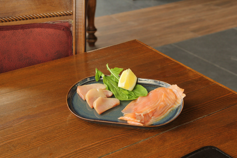 PICKLED TUNNY & SMOKED SALMON