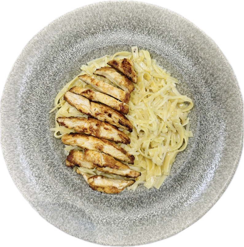 Fettuccine Tavuklu Kremalı Makarna 