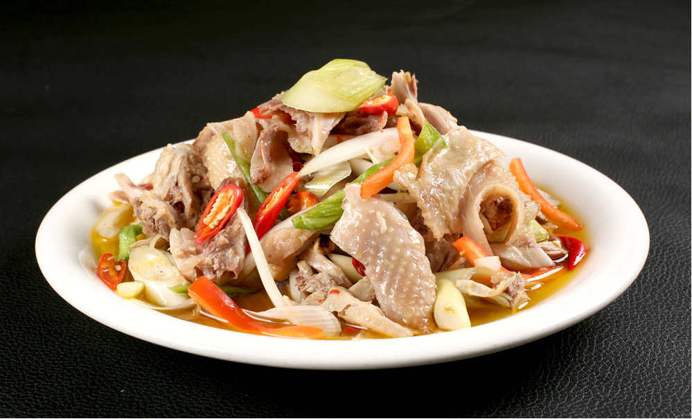 椒麻烧鸡 - Острая курица с перцем и луком