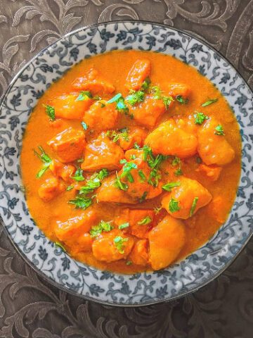 Aloo Chicken
