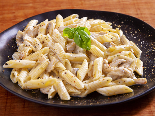 Kremalı Mantarlı Penne (Penne with Cream and Mushroom)