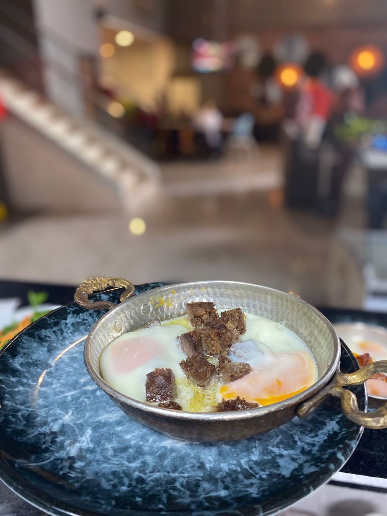 Kavurmalı Omlet