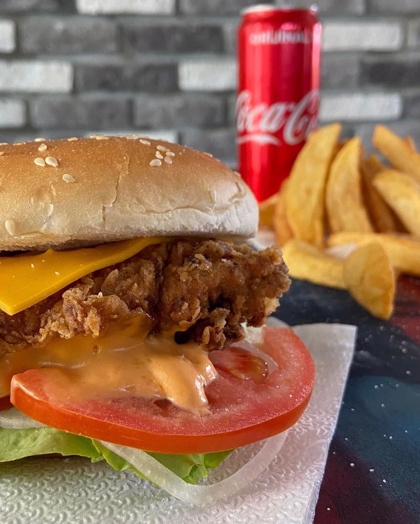 ZINGER BURGER