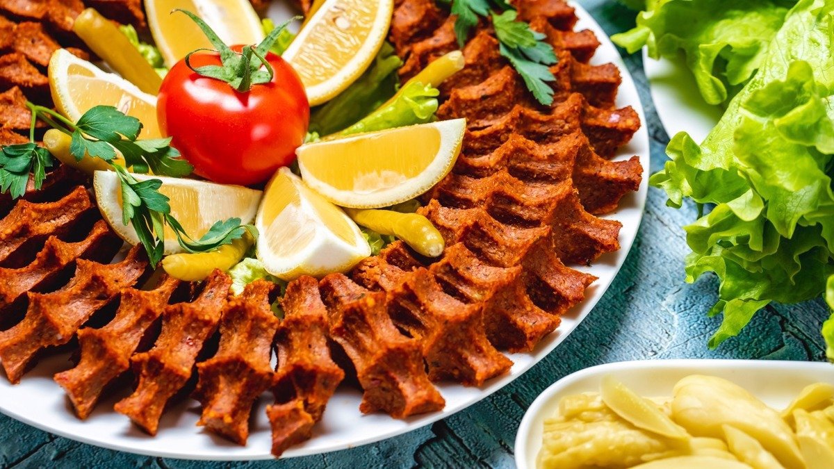 Çiy Köftə Qabda