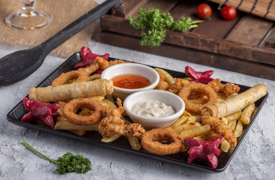COMBO TABAGI-(SİĞARA BÖREĞİ,ÇITIR TAVUK,PATATES,SOĞAN HALKASI)