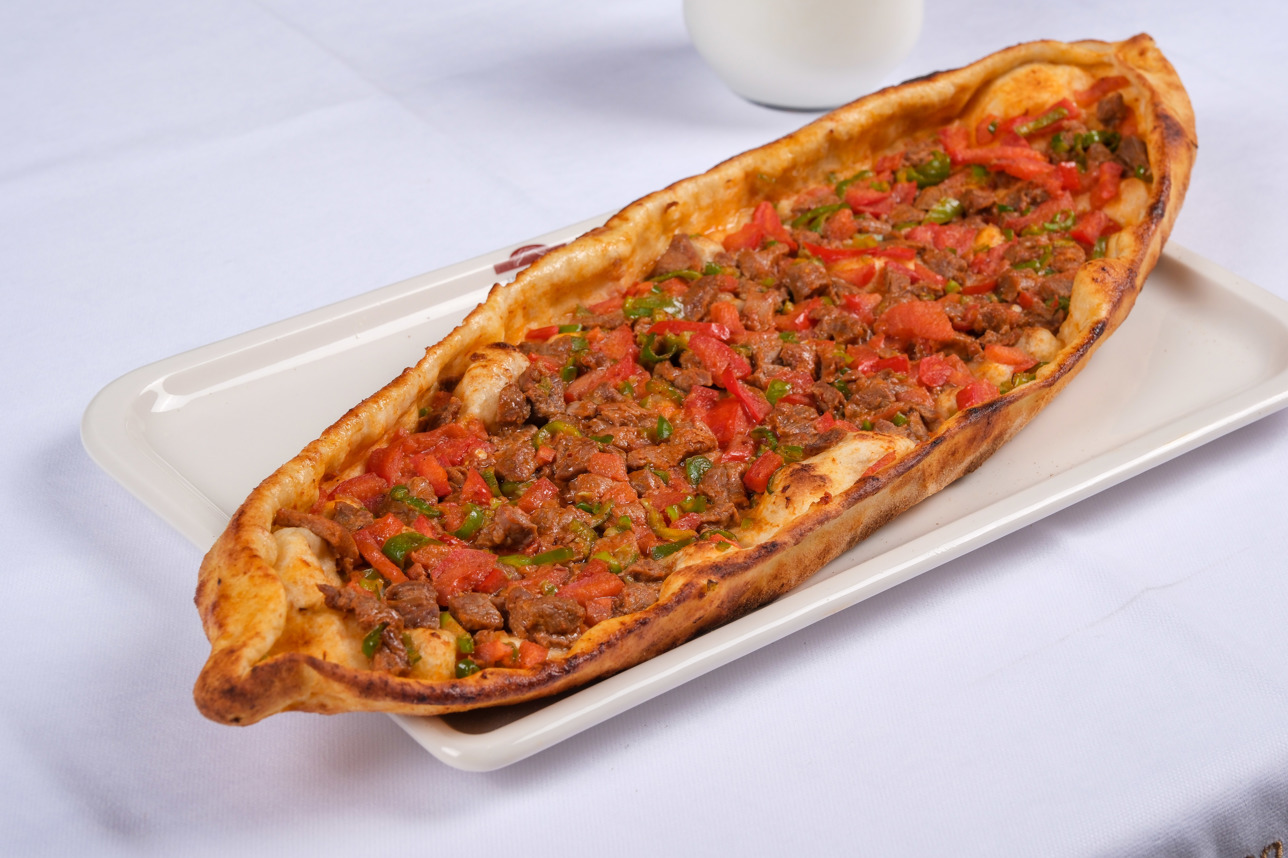 Kuşbaşılı Pide