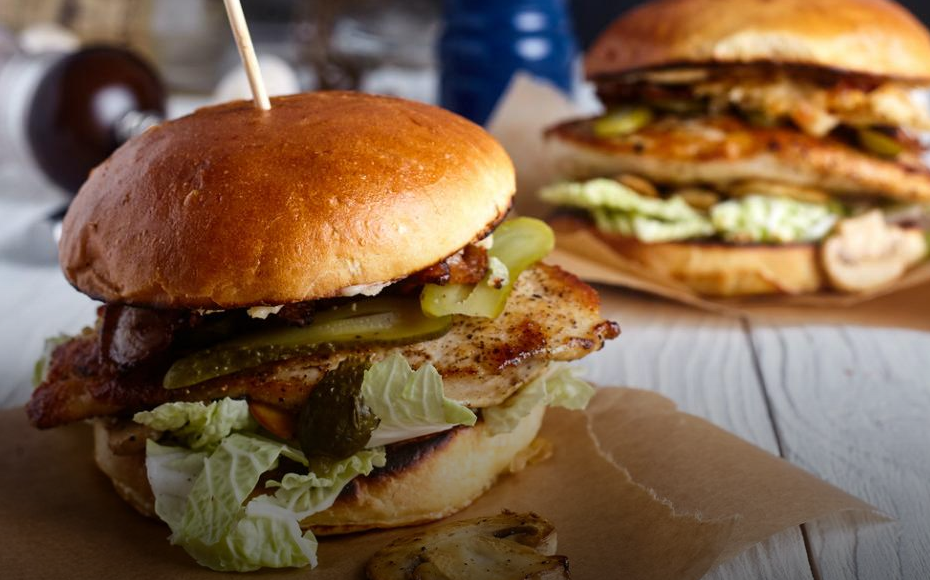 TAVUK BURGER